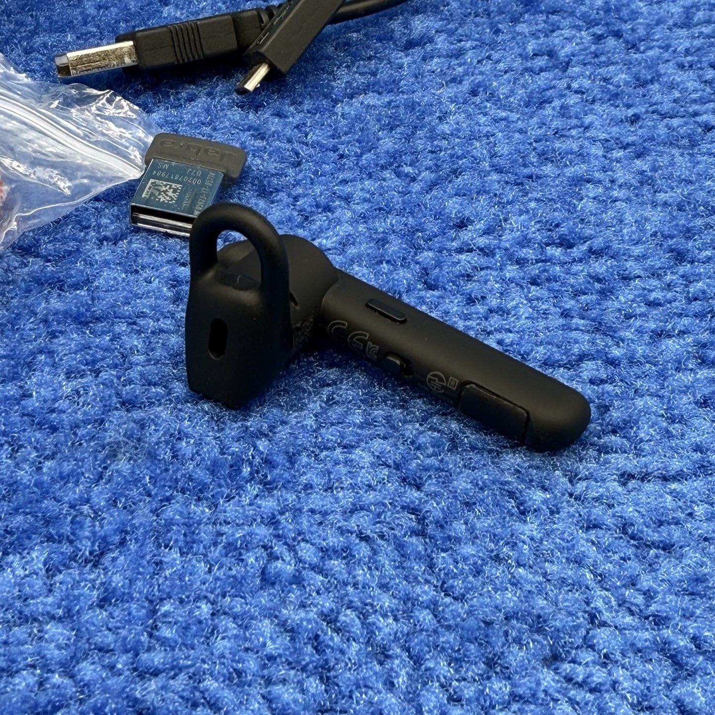 7375858