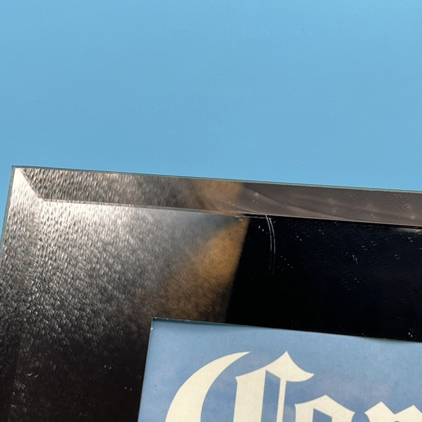 5804889