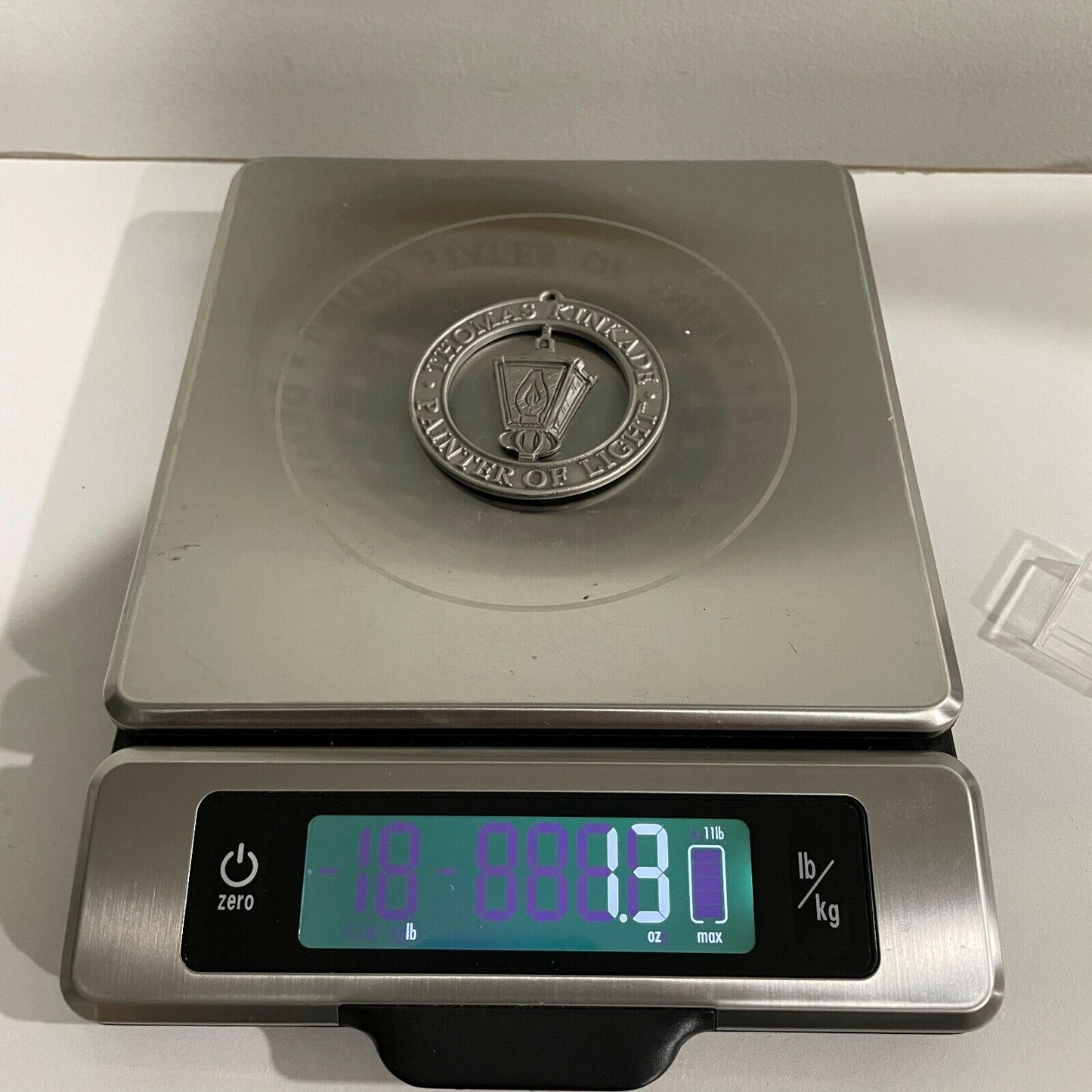 5805670