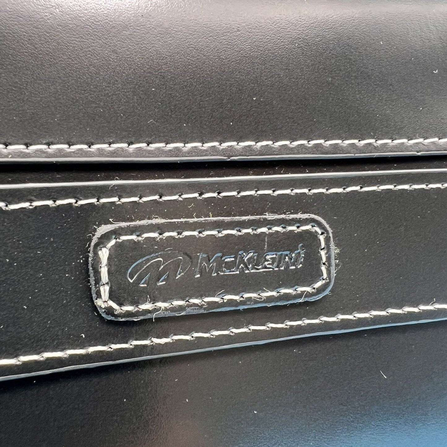 5805528