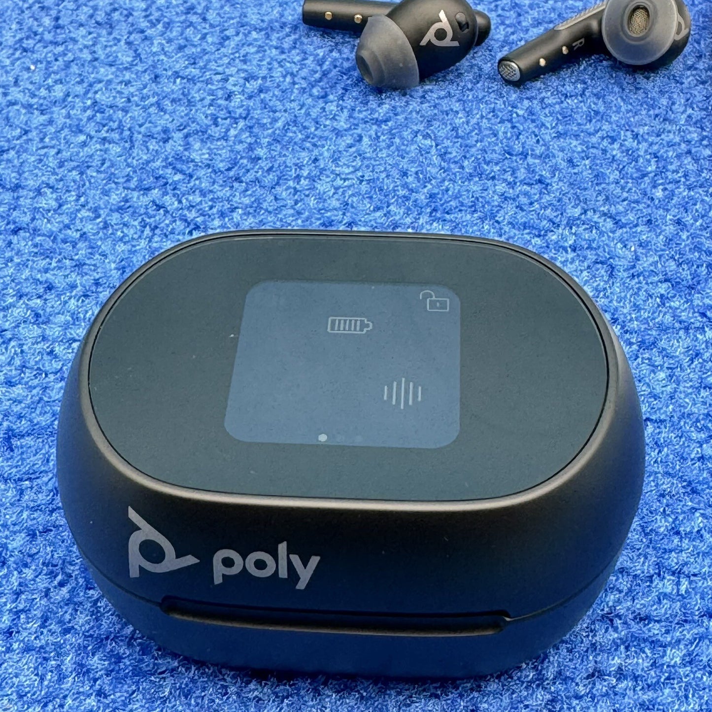 8197337