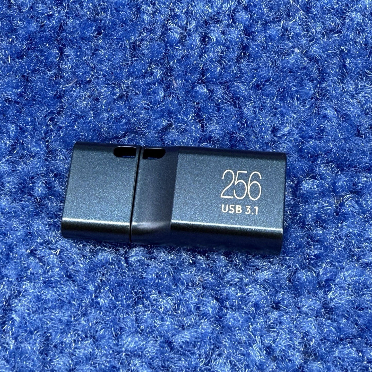 7238929