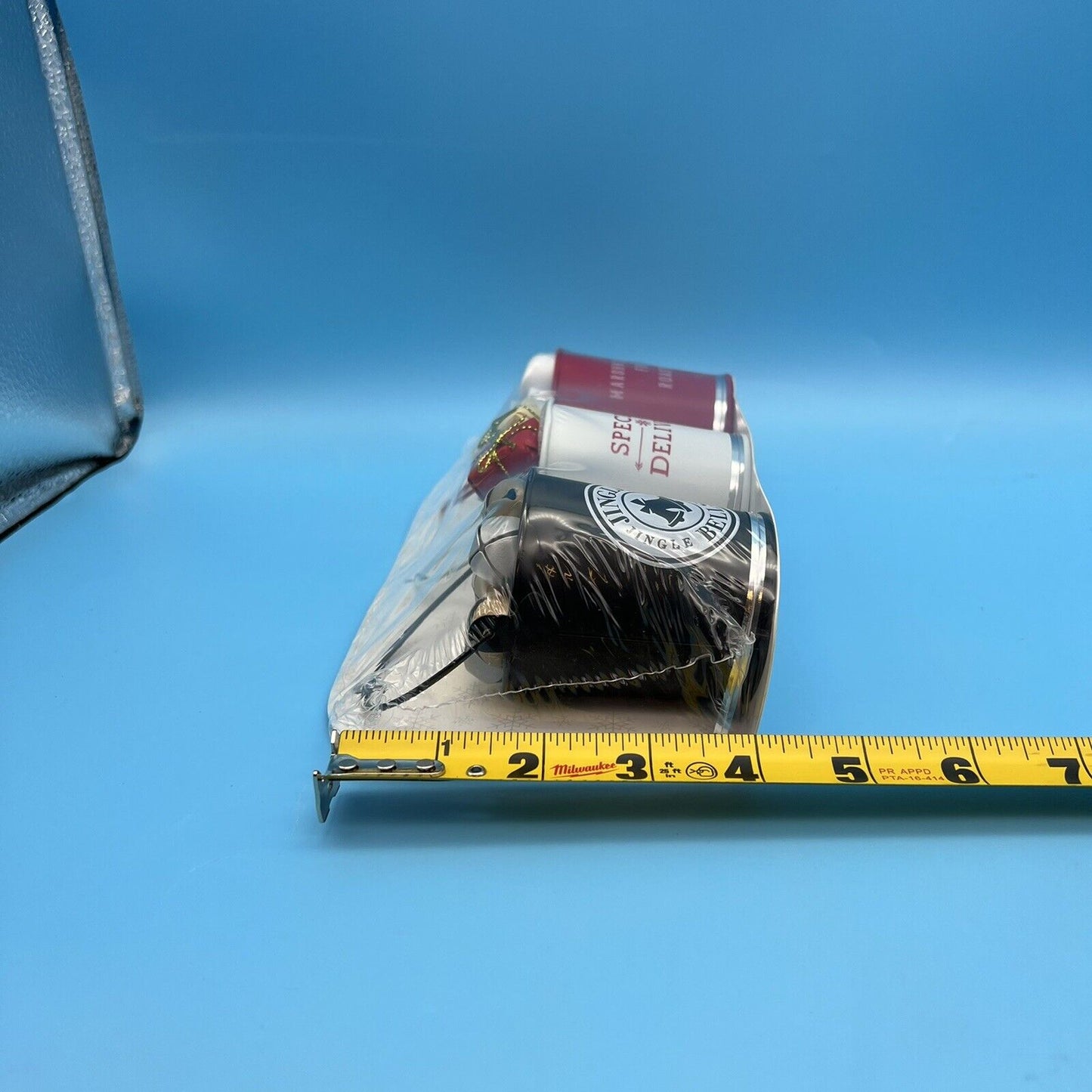 5805685
