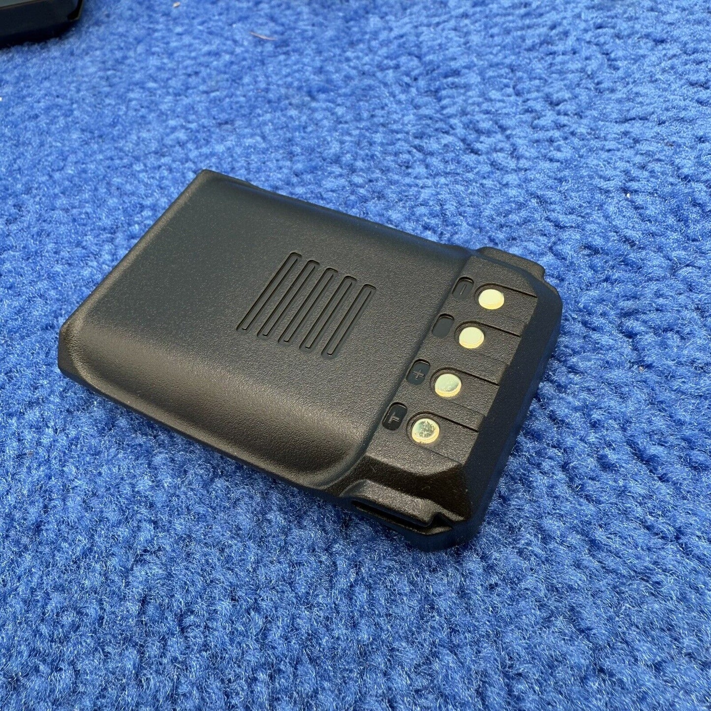 5805558