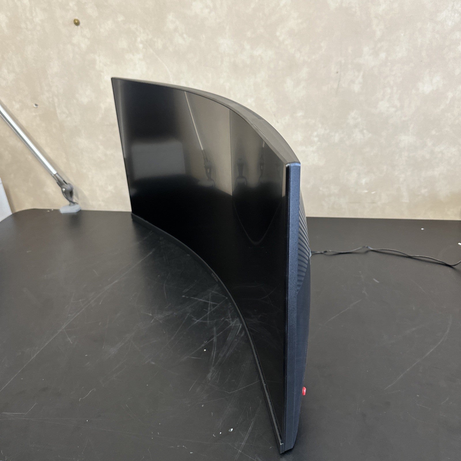 8947919