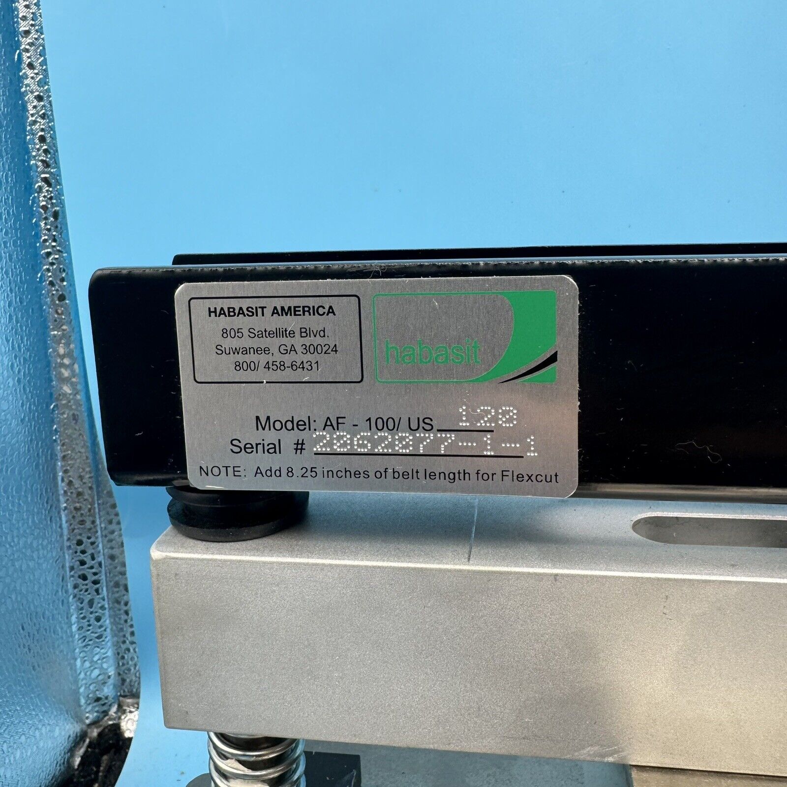 5805726