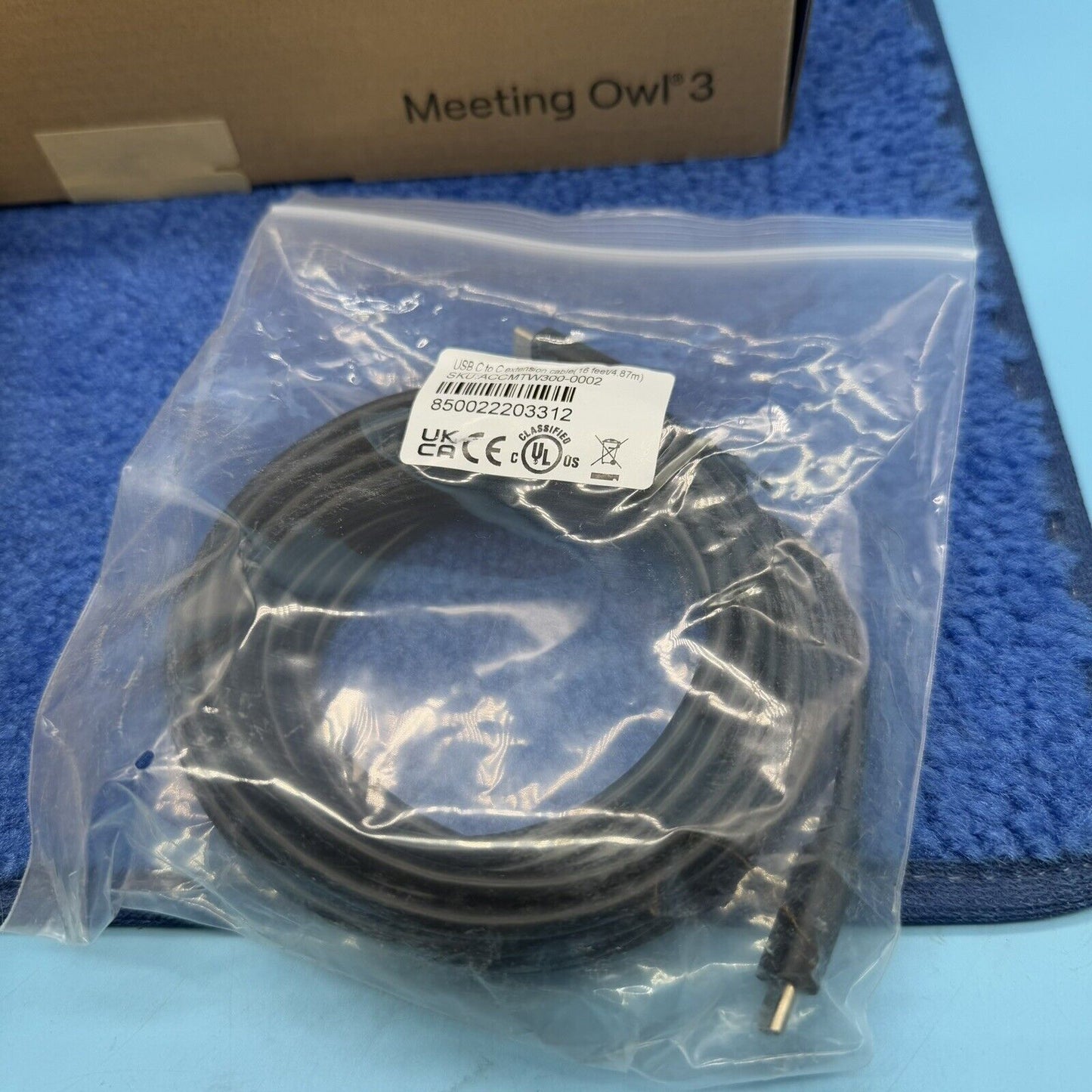 5805853
