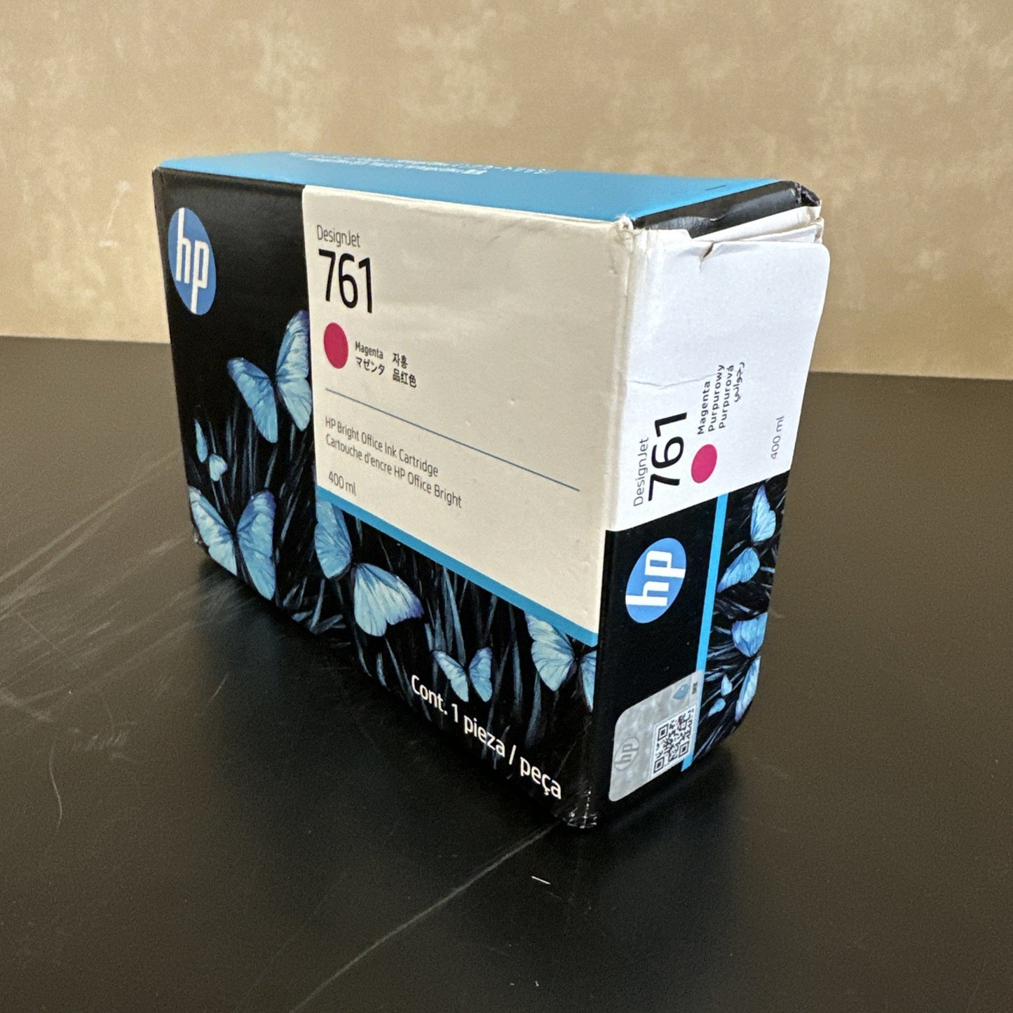 8950977
