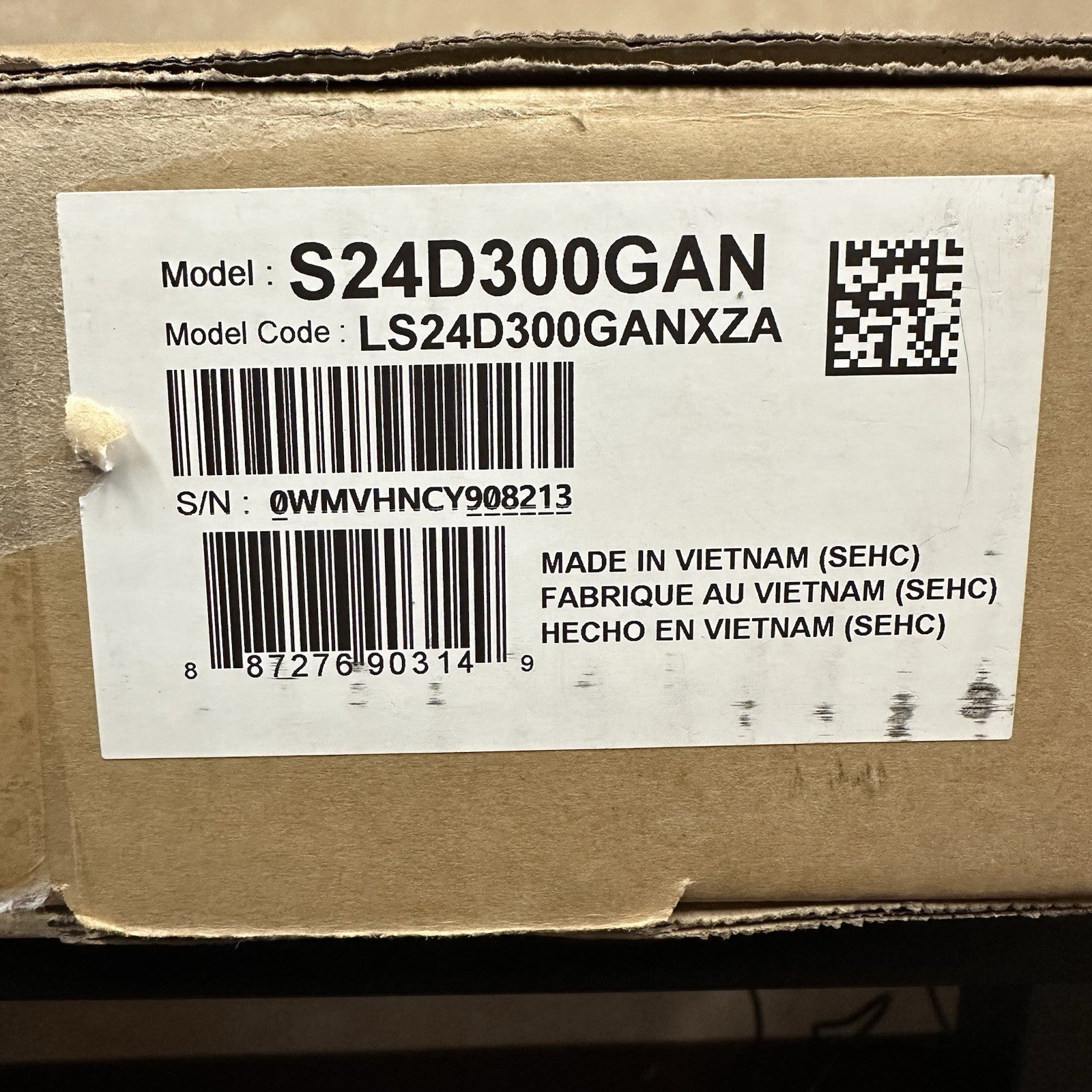8596647