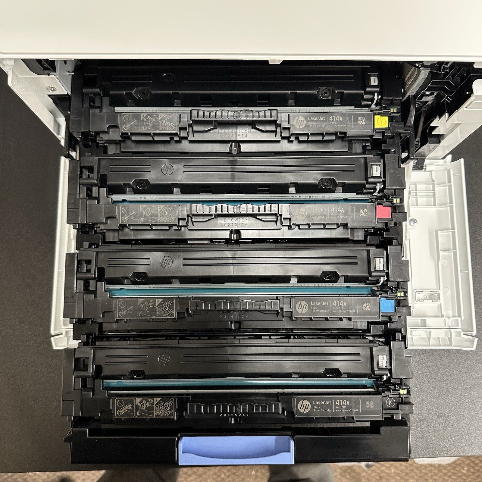 8646940