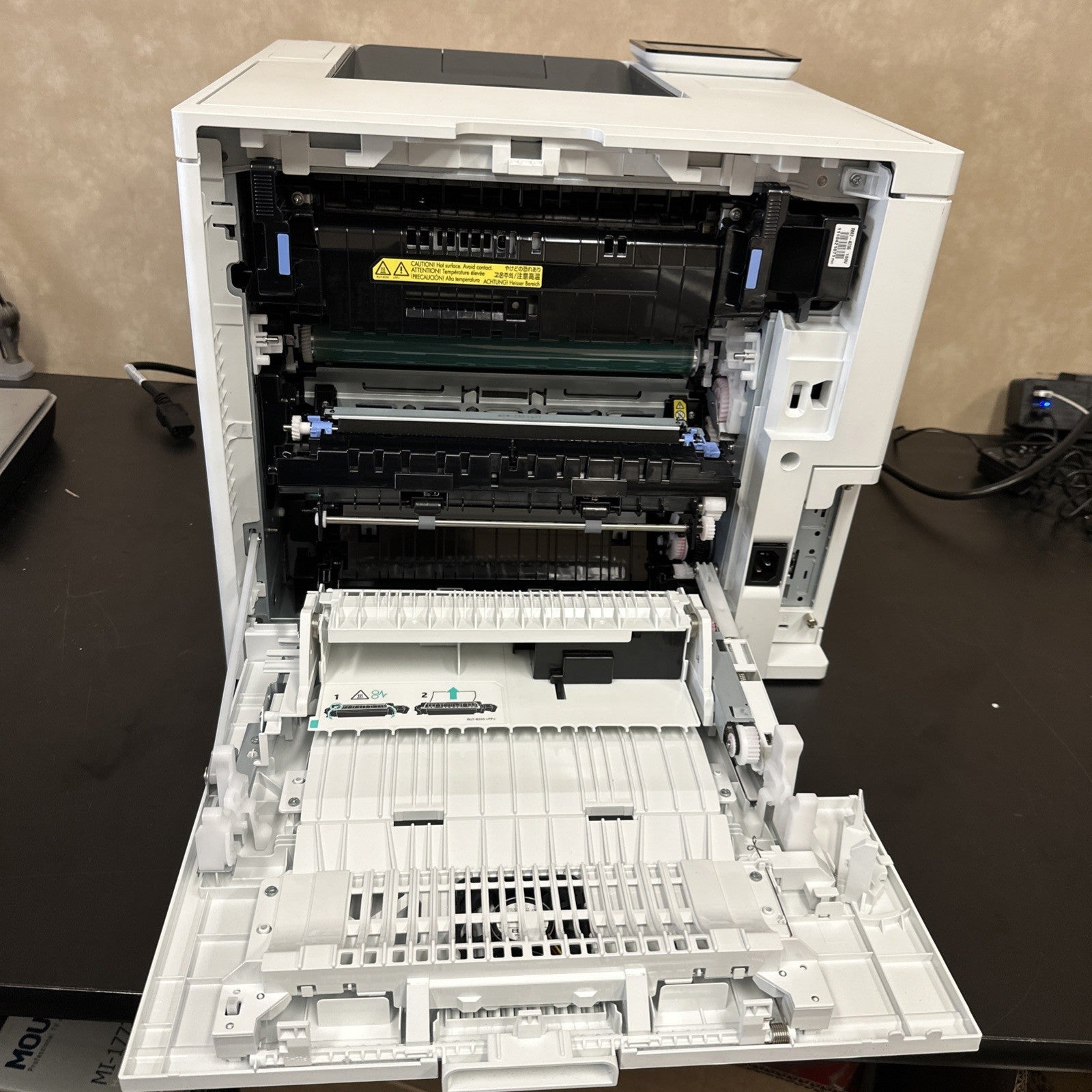 8728003