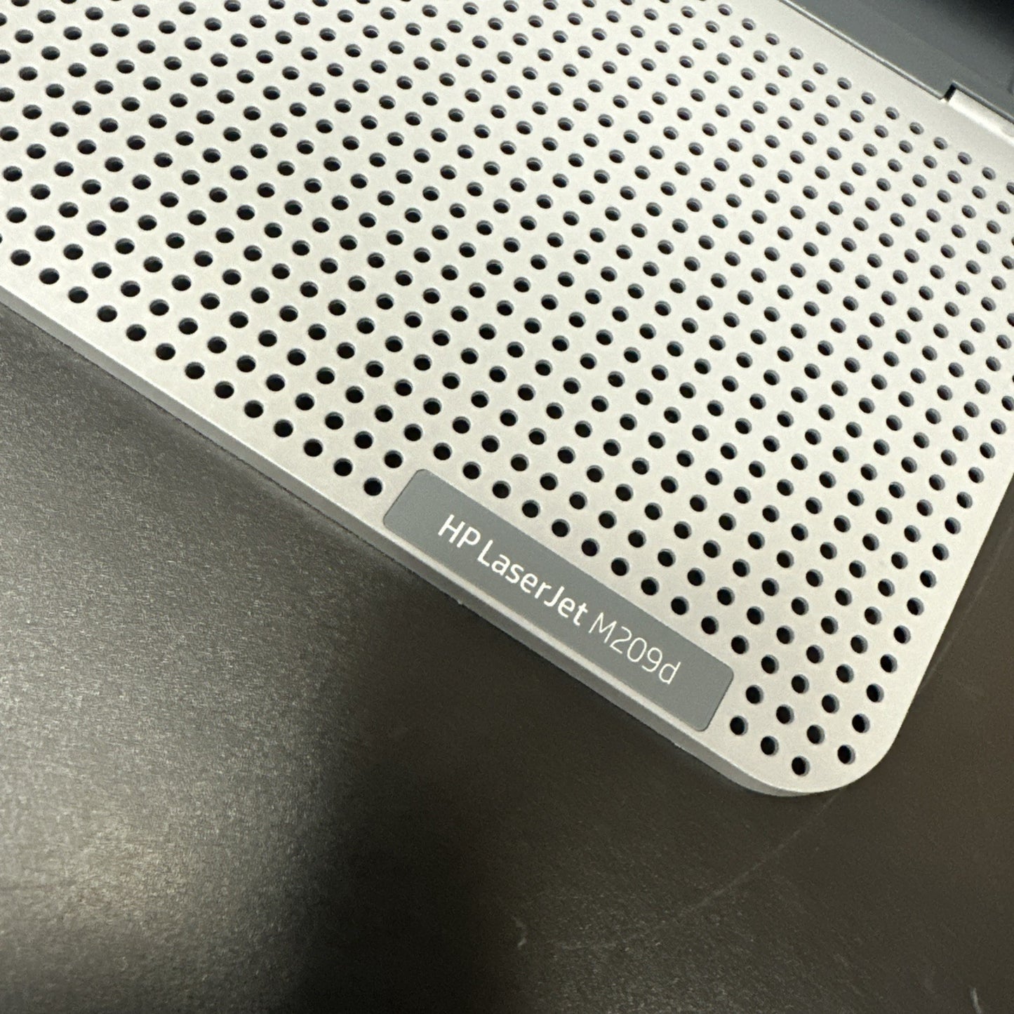 8883302