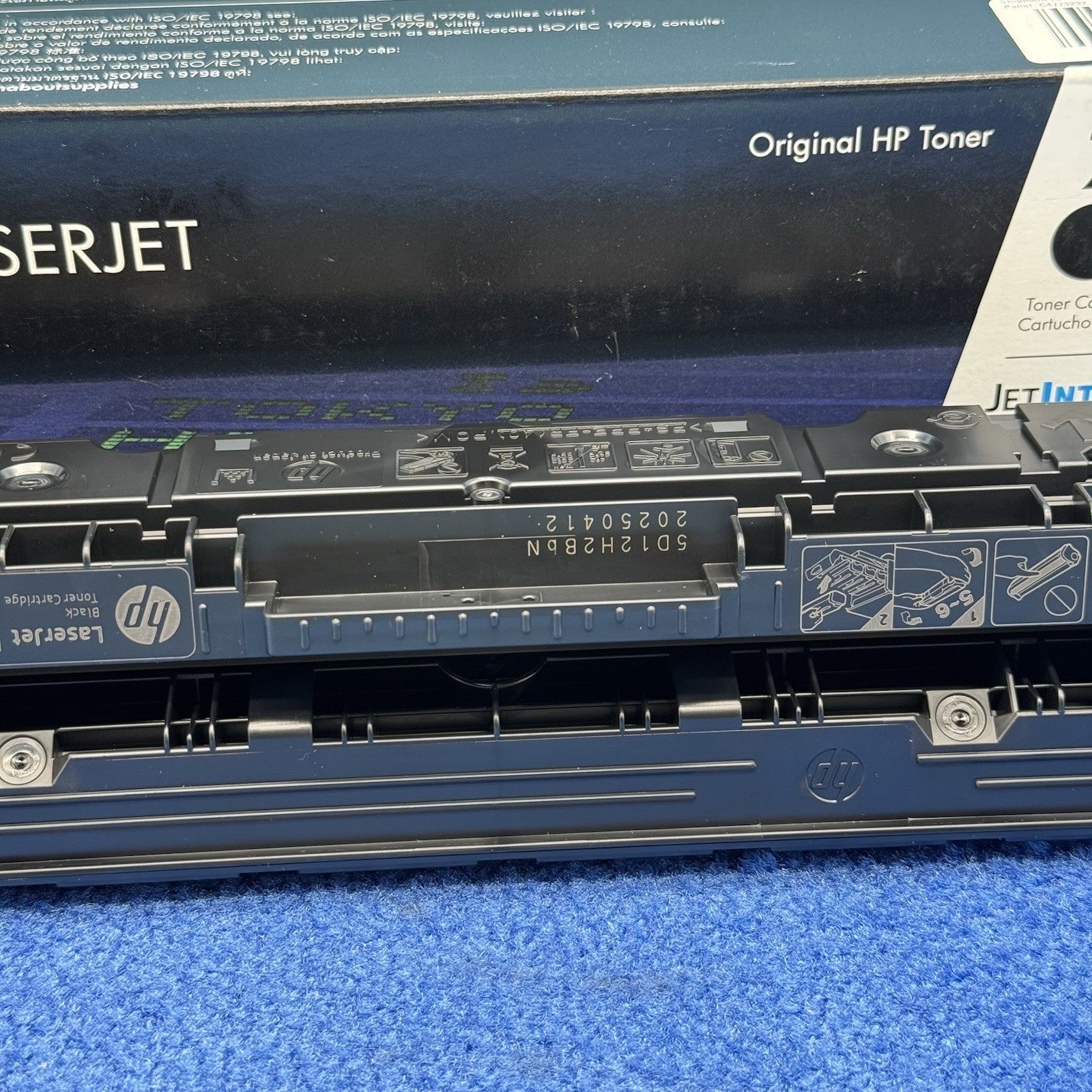 7921372