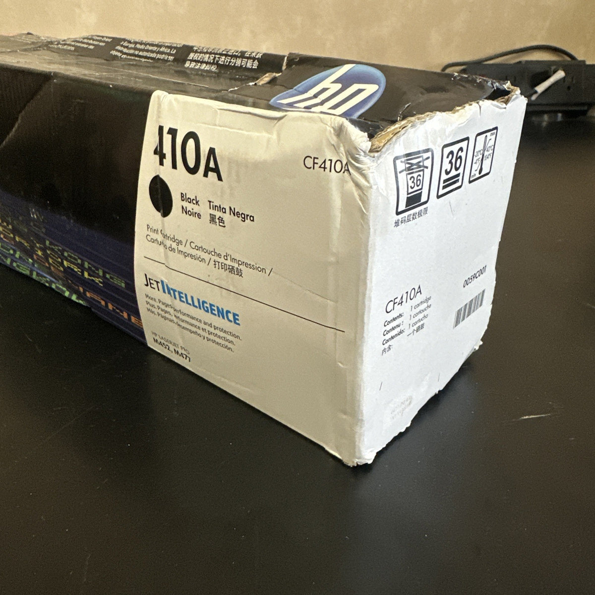 9018851