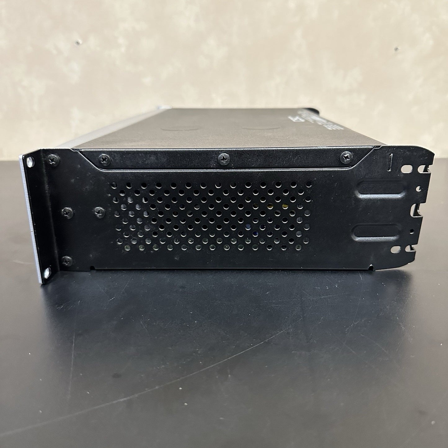 8610646