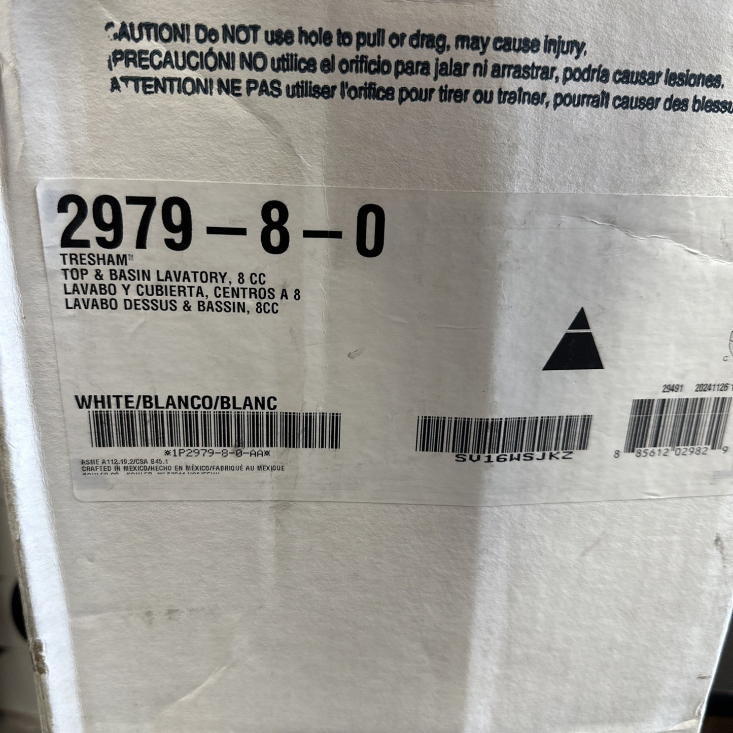 8883320