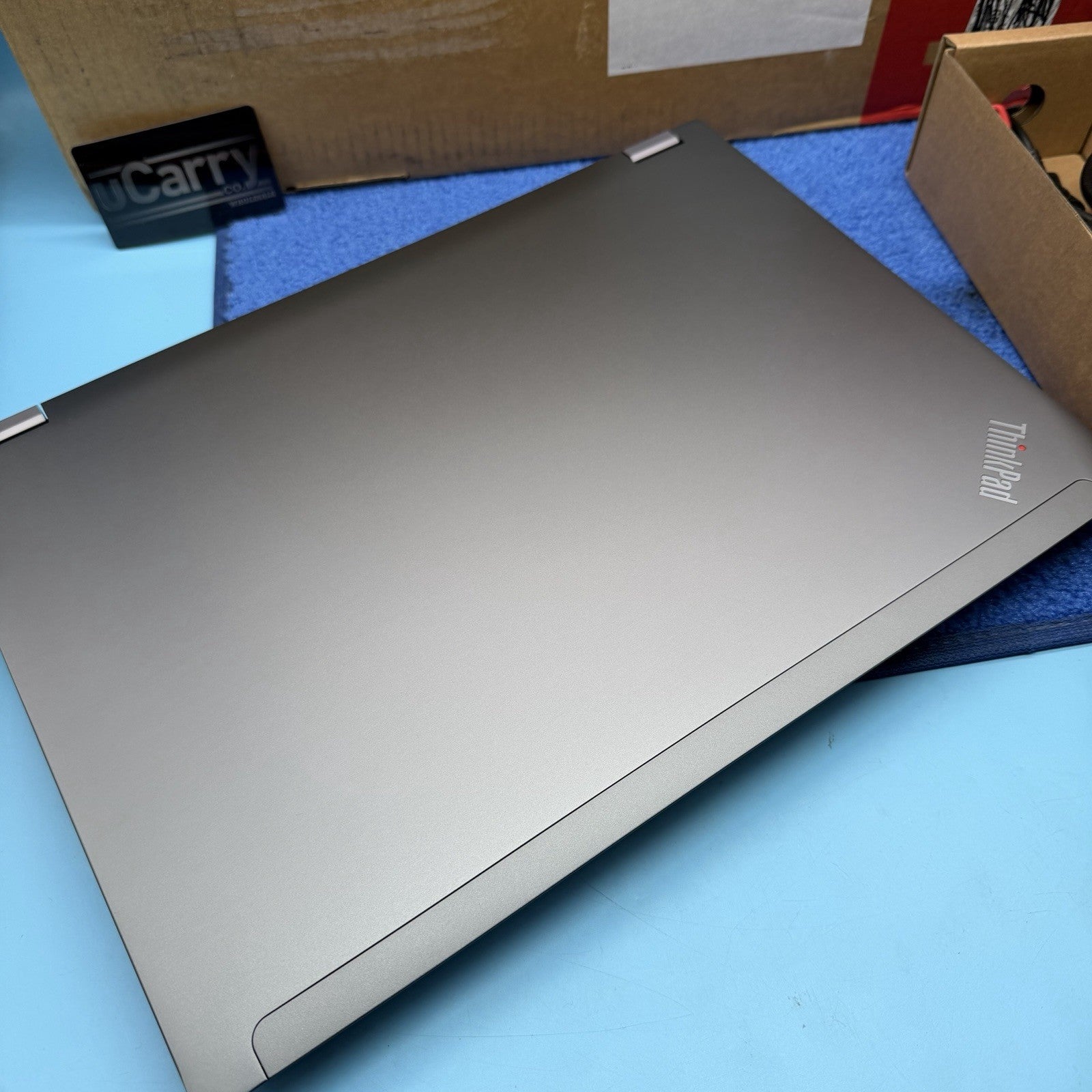 8572929