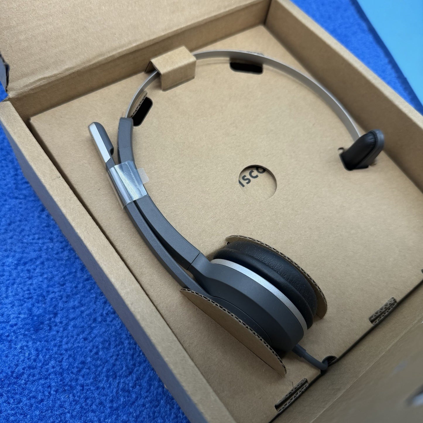 8992555