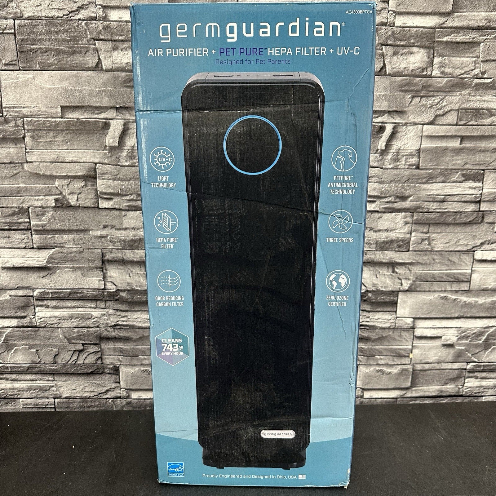 8610598
